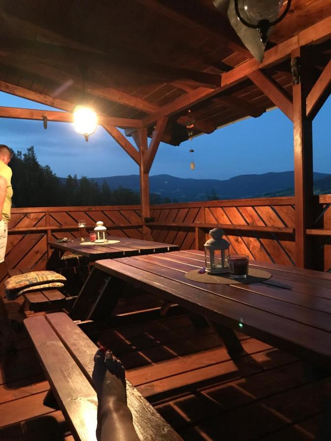 Na Planyrce Hotell Paseky nad Jizerou Exteriör bild
