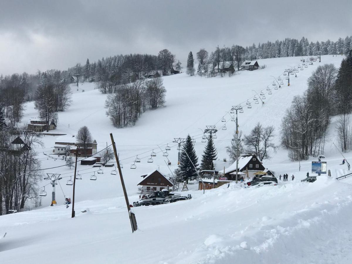 Na Planyrce Hotell Paseky nad Jizerou Exteriör bild